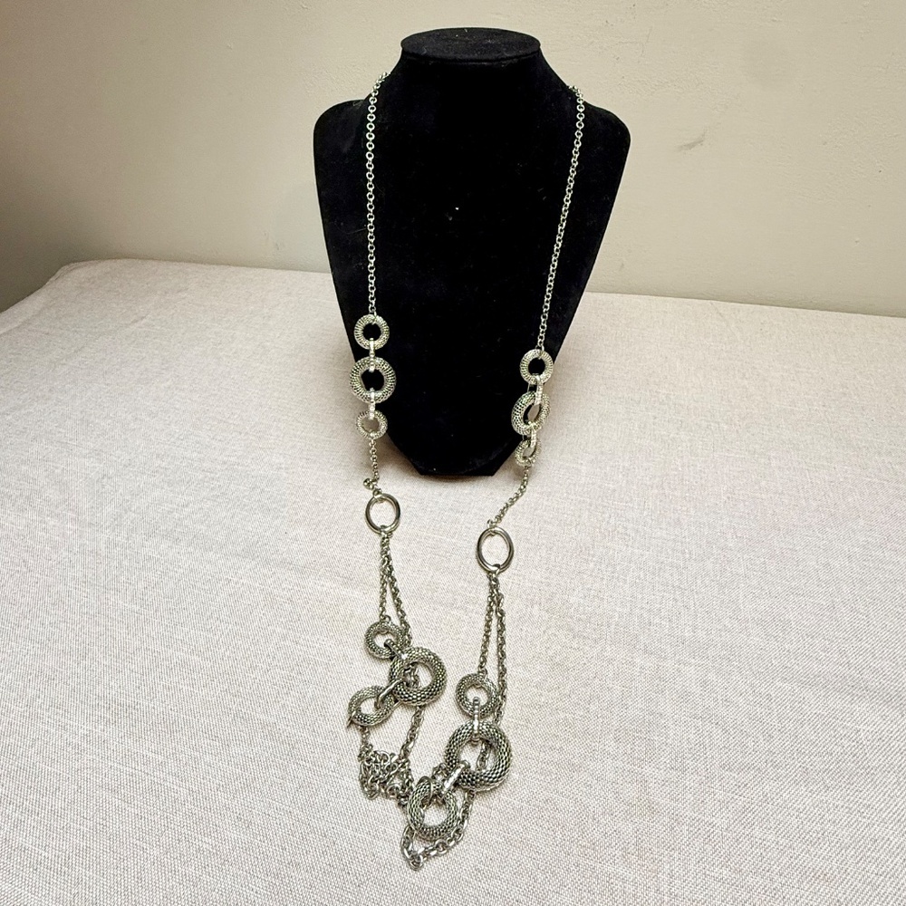 Premier Designs Silver Tone Long Statement Chain Necklace “Runway” - Picture 4 of 9